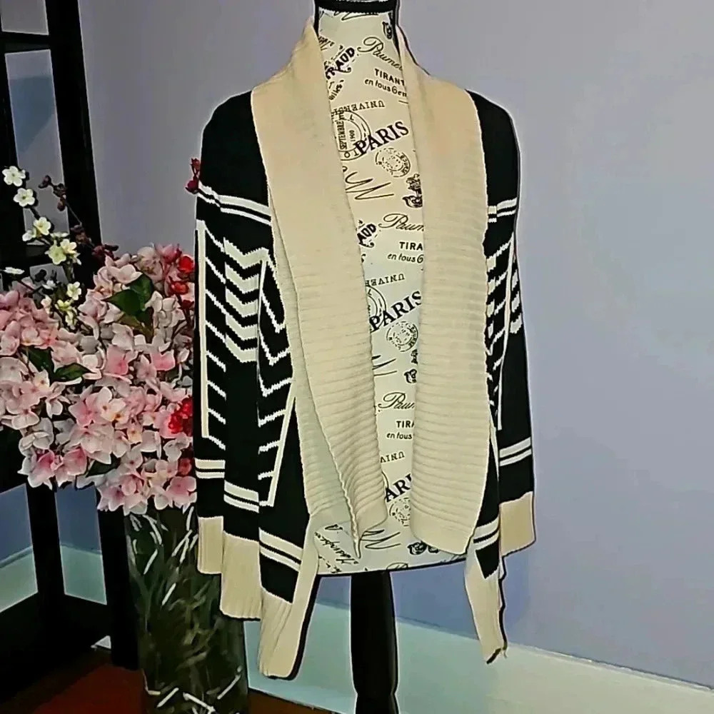 Olive and oak thick‎ sweater